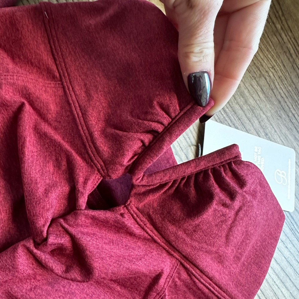 Bombshell Sportswear Ruby Red Voluptuous Leggings - Picture 2 of 5